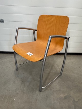 Ca. 38x Stoel, stapelbaar