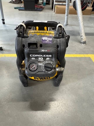Accu compressor, DeWalt, VDCC1054, met toebehoren