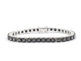 Witgouden armband met zwarte diamanten 21.00 carat