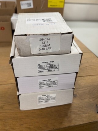 4x Manometer, 255013