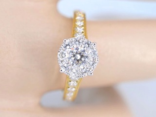 Gouden entourage ring met briljant geslepen diamanten van 1.00 carat