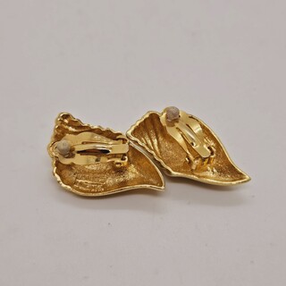 Piscitelli goldplated oorbellen