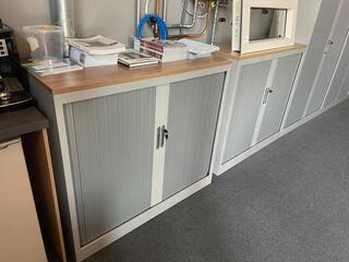 Dossierkast middel, lichtgrijs/hout