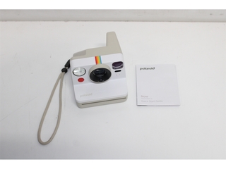 Polaroid Now Gen 3 Pebble  Camera White