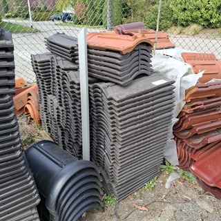 Partij diverse dakpannen