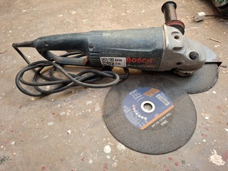 Haakse slijper Bosch, GWS 24-230