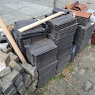 Partij diverse dakpannen