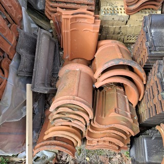 Partij diverse dakpannen