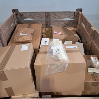 Diverse onderdelen en ijzerwaren