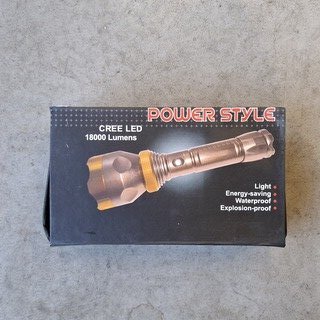 8x Led zaklamp, PowerStyle, 18.000 lumen