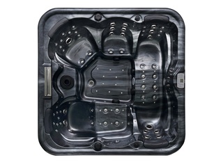 Outdoor Spa, Vonato, Flavina, zwart bad, zwarte skirts