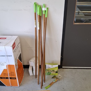 Partij tuinbenodigdheden