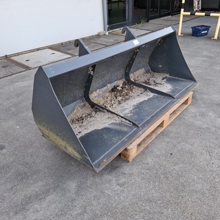 Grondbak, VTM, SGB1800>ZETTLEMEYER, 2022