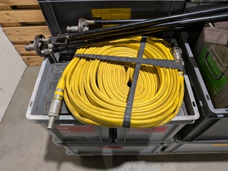 Partij divers brandweermateriaal