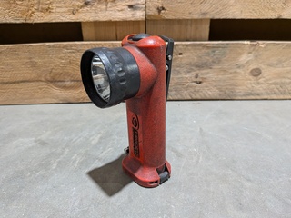 Ca. 10x Zaklamp, Streamlight, Survivor LED, incl. batterijhouders en f