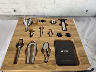 Sommelier lade Smeg, CPS615NR