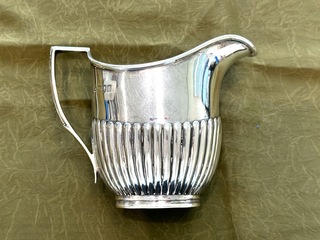 Zilveren koffieset – melkkan