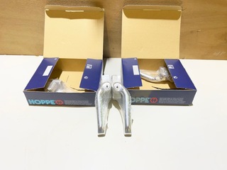 4x Raamboompjes met sleutel Hoppe, chroom