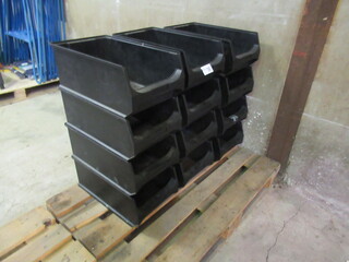 Ca. 12x Voorraad/grijpbakken