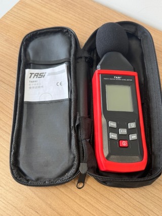 2x Meetinstrument, 410-1