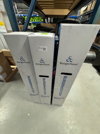 3x Dakdoorvoer, Skyline 3000