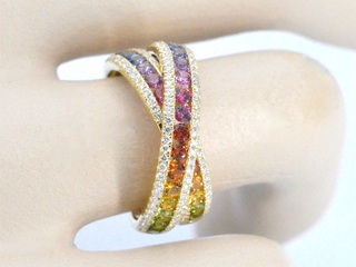 Gouden ring met diamanten en multicolour saffieren