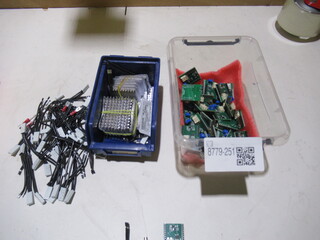 Partij met fijne elektronica