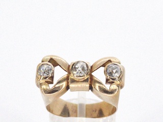Rosegouden art deco ring met diamanten