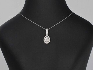 Witgouden hanger met diamanten pear shape, excl. ketting