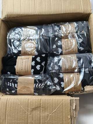 Ca. 120x Paar damessokken Apollo, diverse kleuren