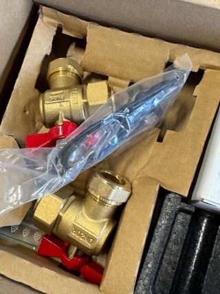 2x doos Installatiemateriaal met thermostaat