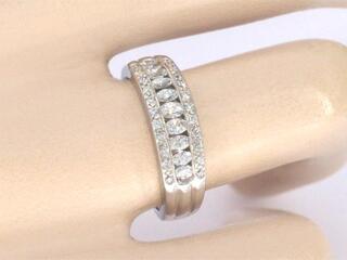 Rij ring met 1.00 carat aan marquise en briljant geslepen natuurlijke