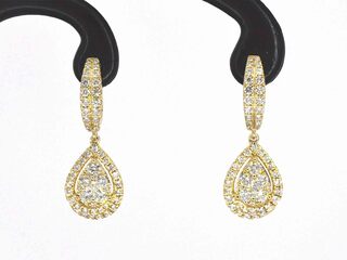 Gouden druppelvormige oorhangers met briljant geslepen diamanten