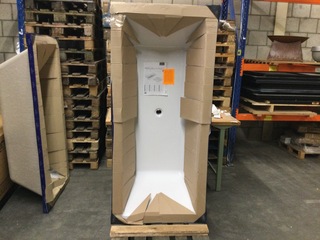 Bad 180×80 cm Villeroy & Boch, Newo, wit alpine