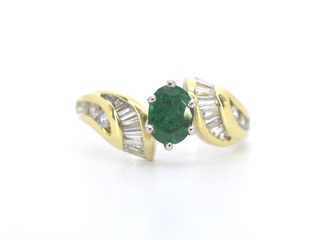 Gouden ring met smaragd