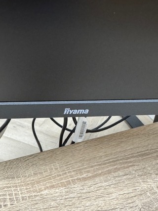 2x Beeldscherm quad hd op arm, XUB2796QSU