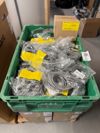 circa 300x Demand flow kabel, 031-0050