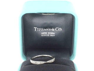 Tiffany & Co – Platina Harmony ring met diamanten