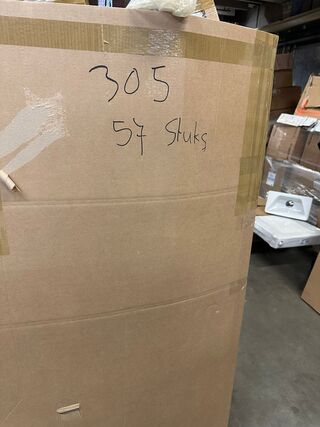 Ca. 57x Monitor