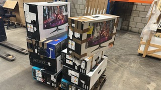 8x Monitor, Alienware