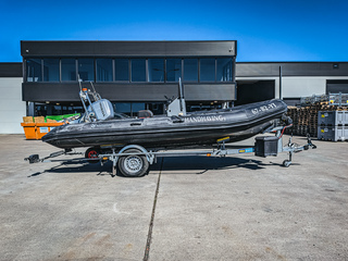 RIB boot, NARWHAL, HD 580, met buitenboordmotor, HONDA BF100 op boottr