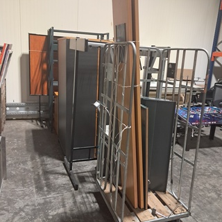 Partij bedrijfsinventaris, O.a. Ahrend