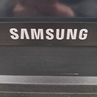 Televisie op standaard, Samsung, LH65MEB