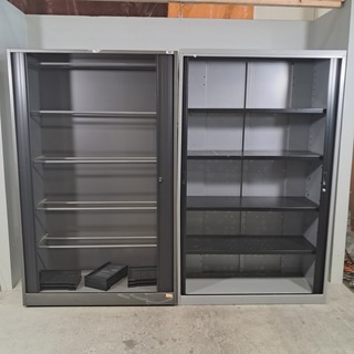 Ca. 12x Jaloeziekast