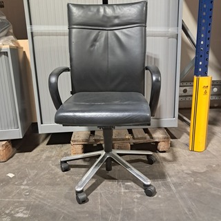 Partij diverse stoelen, O.a. Vitra, Klober