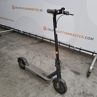 Elektrische step, Mi, DDHBC08NEB, 2022