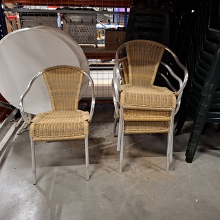 Ca. 63x Terras stoelen met 16 tafels