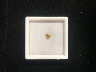 Diamant – 0.37 carat natuurlijke gekleurde diamant