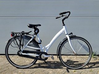 2x Damesfiets, Wit