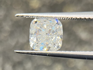 Diamant – 1.71 carat natuurlijke diamant (gecertificeerd)